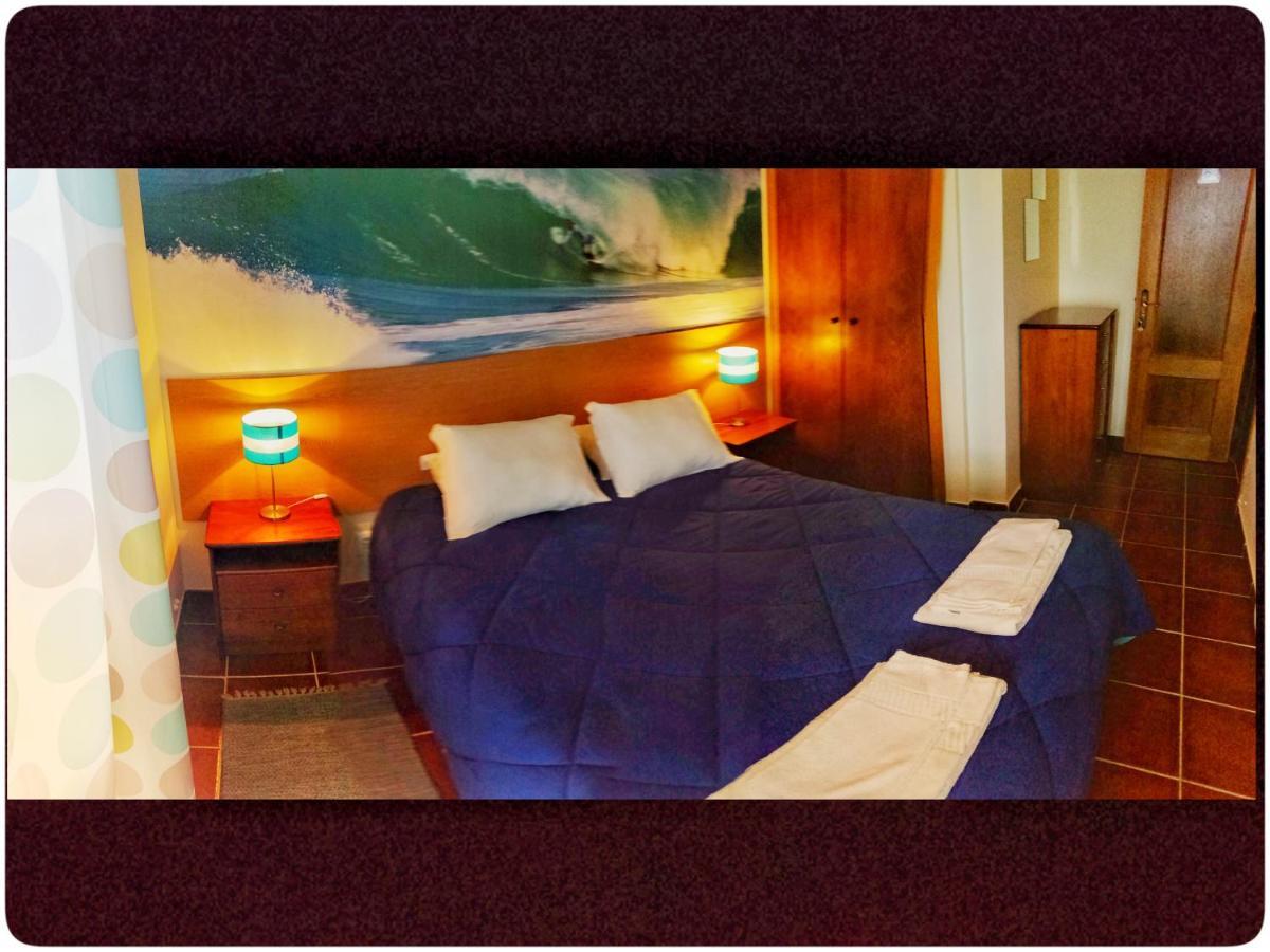 Supertubos Beach Hostel Атогиа-да-Балейя Экстерьер фото